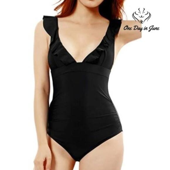 Soyml Other - Soyml Ruffle Criss Cross Back One Piece Size M